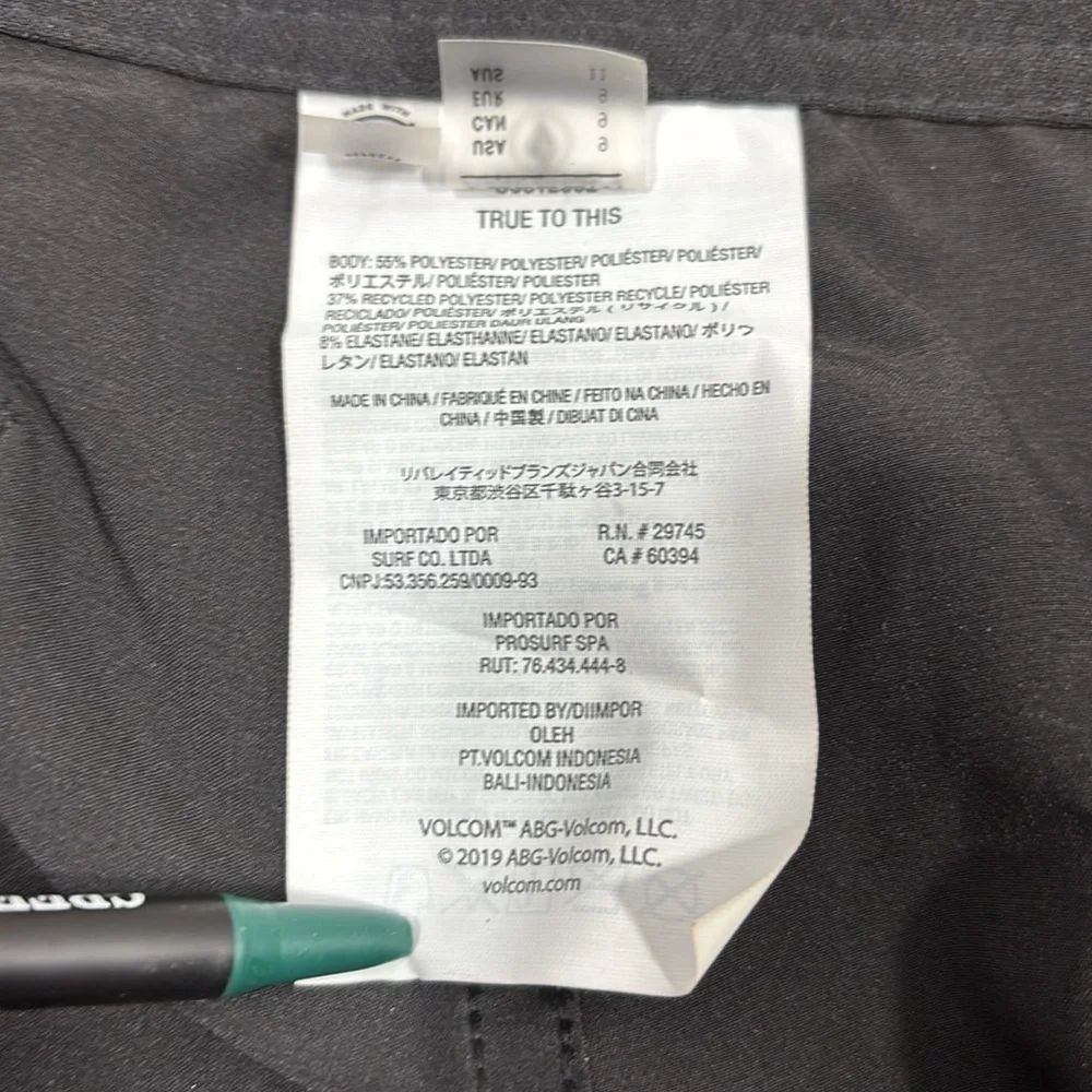 NWOT Volcom black Drawstring Shorts​​​​ - Picture 6 of 9